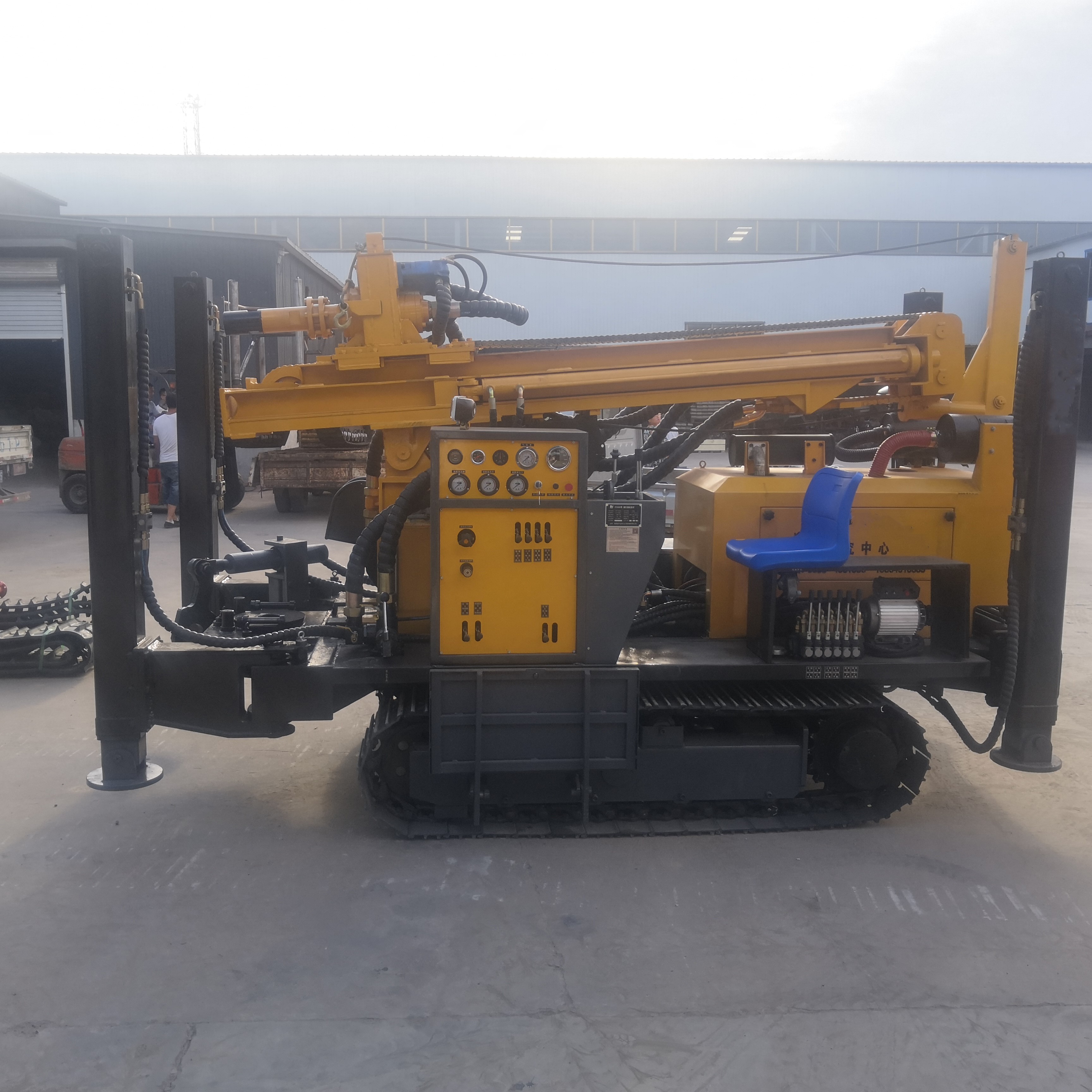 260m Small Pneumatic Air Compressor Water Bore Well Drilling Machine Rock Drill